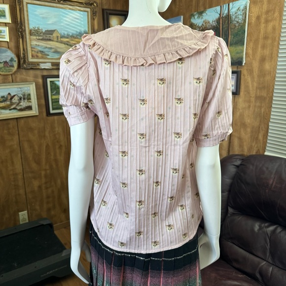 Adorable Cat Blouse - Picture 4 of 5